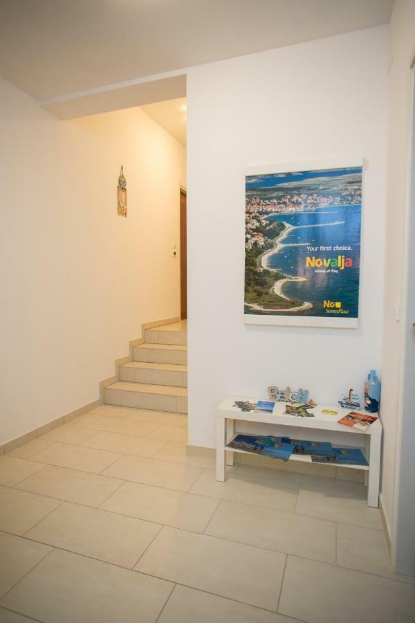 Agata Apartments Novalja Exterior foto