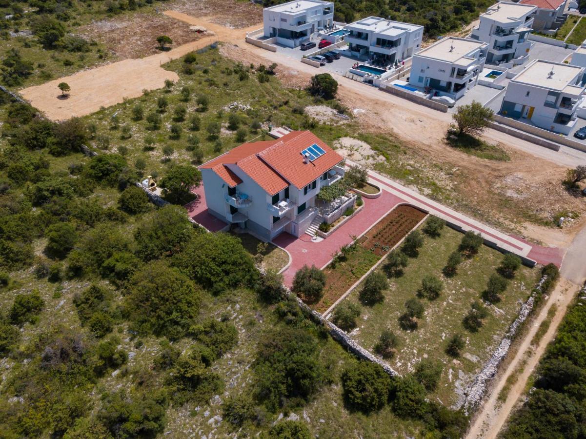 Agata Apartments Novalja Exterior foto